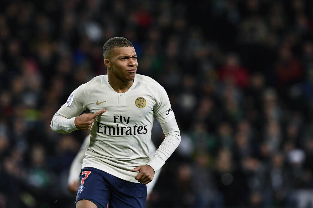 梁诺恒：还是想去广深俱乐部踢球，不排除回归梅州客家